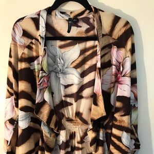 NWT Milano tropical floral printed open jacket.